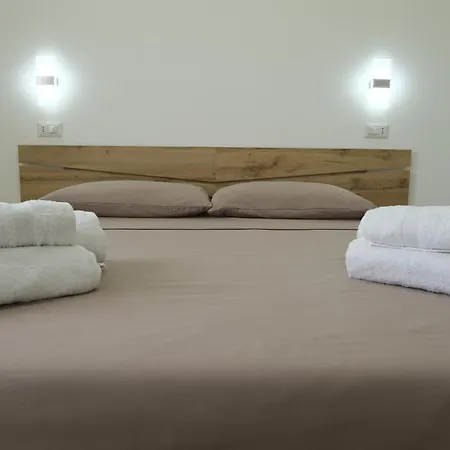 Holiday home Domus Aurea *
